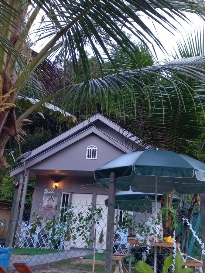 Sya Cottage Kuala Pilah Buitenkant foto