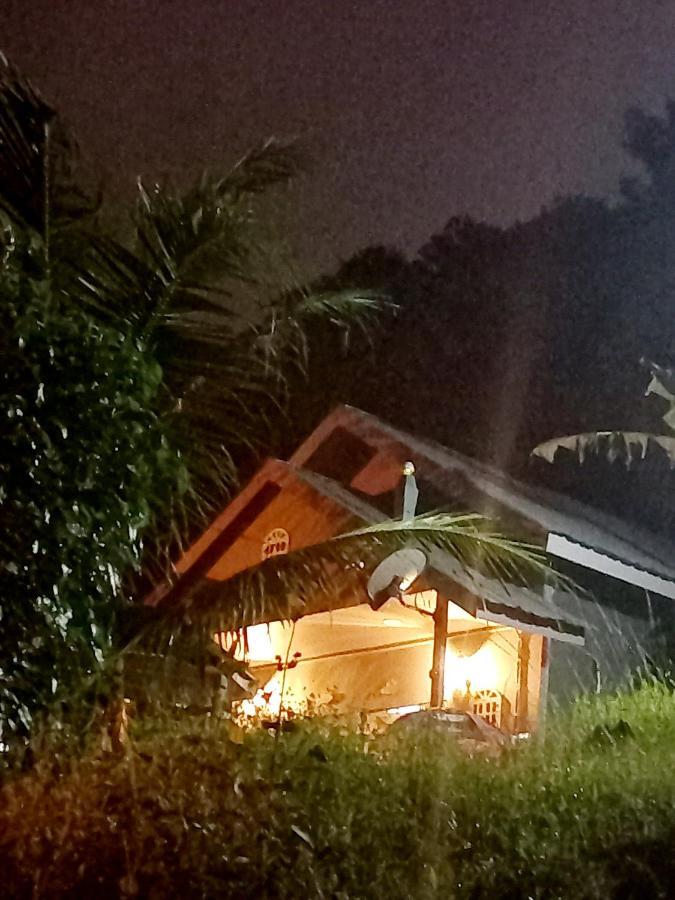 Sya Cottage Kuala Pilah Buitenkant foto